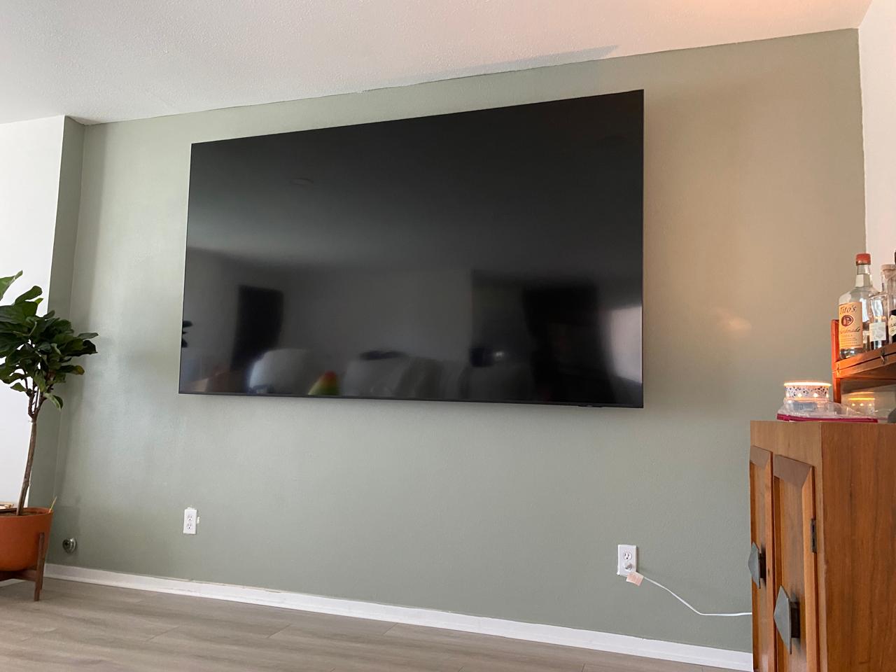TV Mounting & Wall Installations photo 3