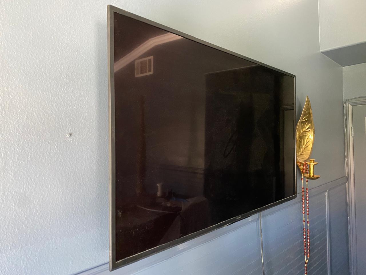 TV Mounting & Wall Installations photo 18